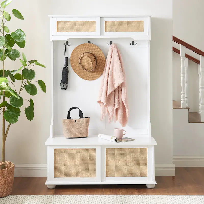 Banc d'entrée avec porte en rotin et armoires à chaussures