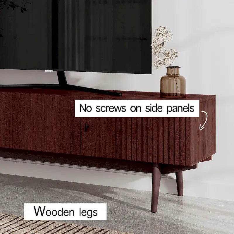 Meuble TV compatible avec design à lattes et pieds en bois