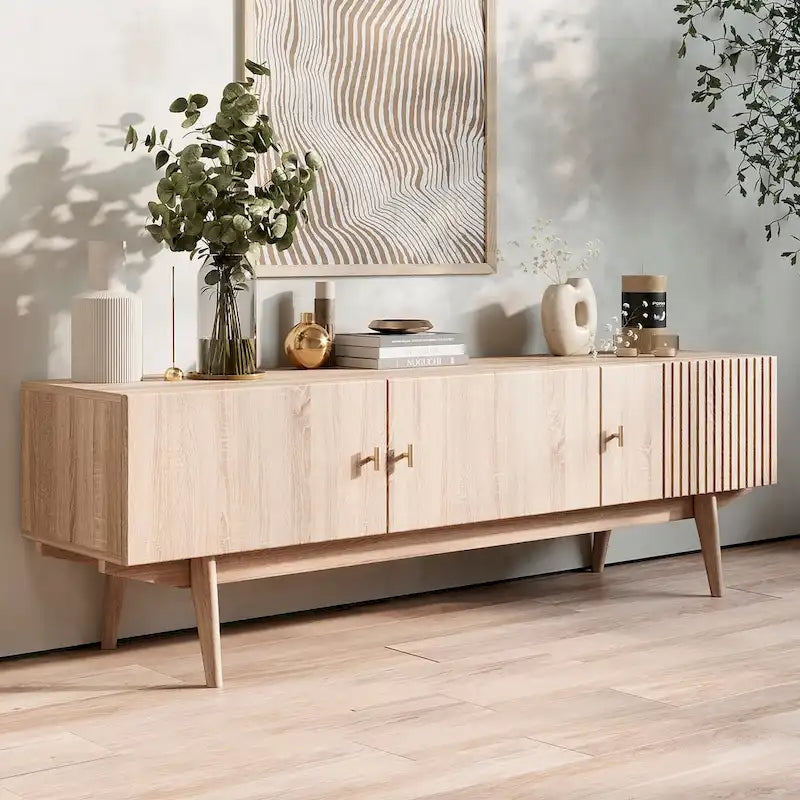 Meuble TV compatible avec design à lattes et pieds en bois