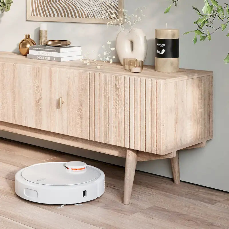 Meuble TV compatible avec design à lattes et pieds en bois