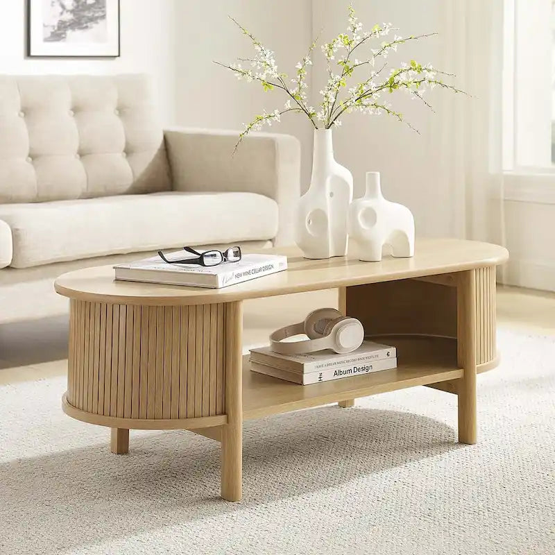 Table basse moderne de style médiéval