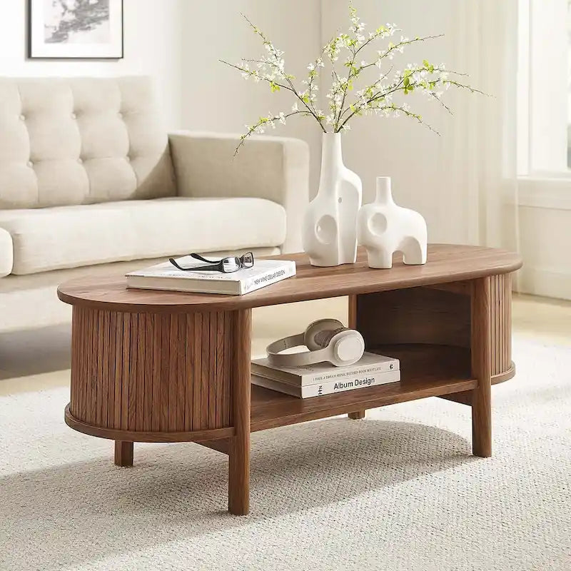 Table basse moderne de style médiéval